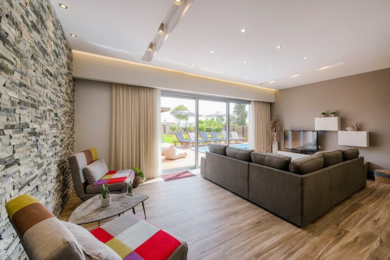 Nastazia Luxury Beach House Ialisos Exterior foto
